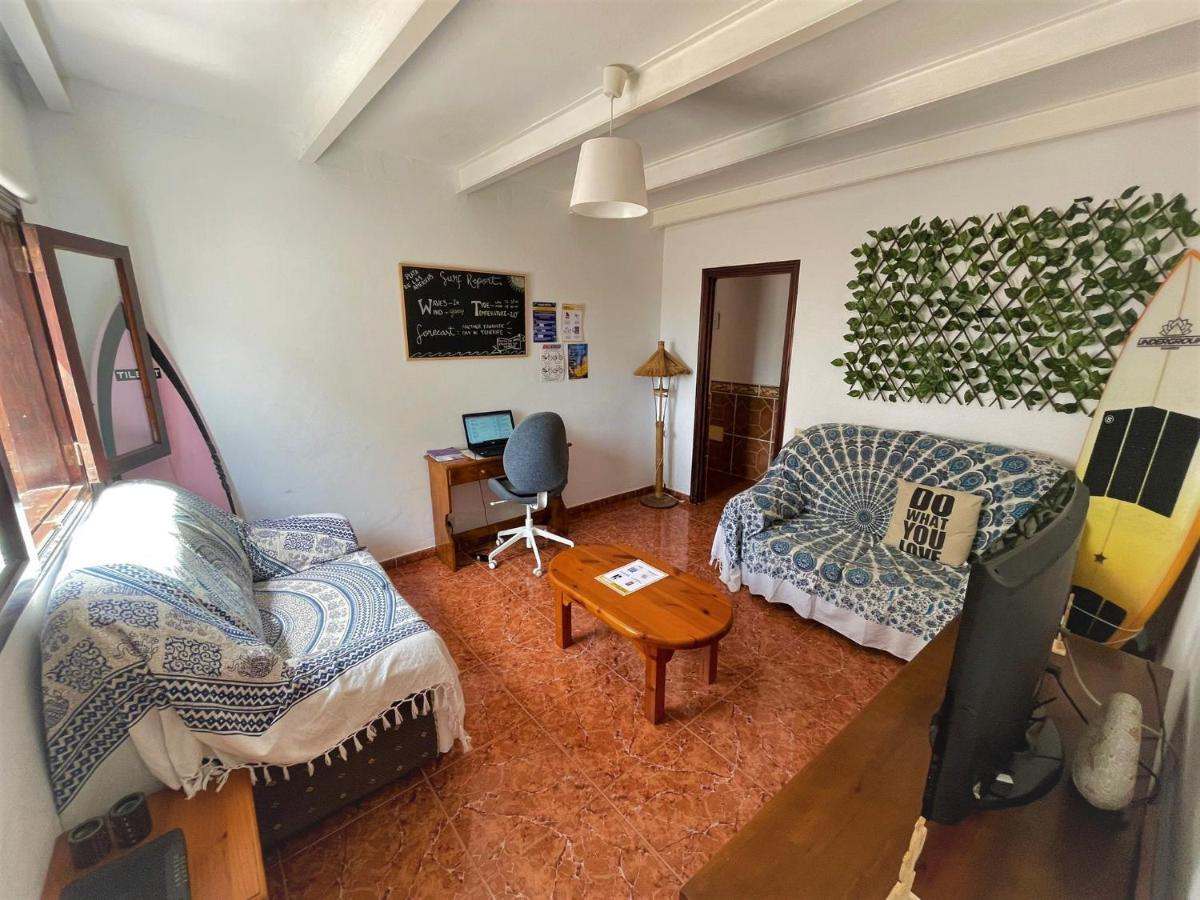 Hotel Banana Surf House Los Cristianos  Zewnętrze zdjęcie